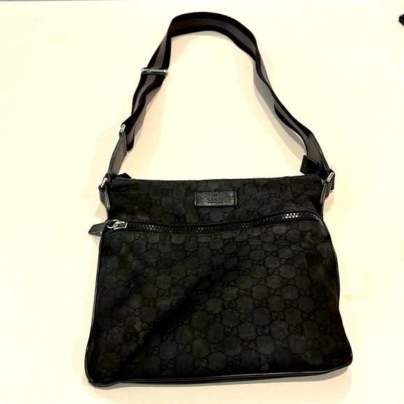 Gucci Handbags - Authentic Gucci black crossbody bag